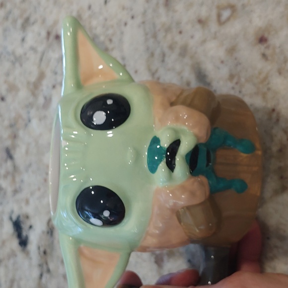 MANDELORIAN & BABY YODA - Picture 2 of 6